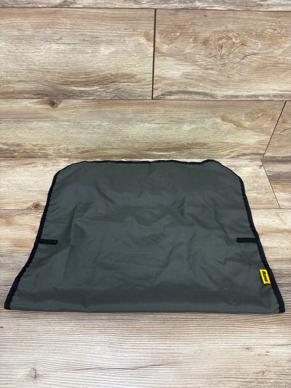 Doona Vehicle Seat Protector, Green