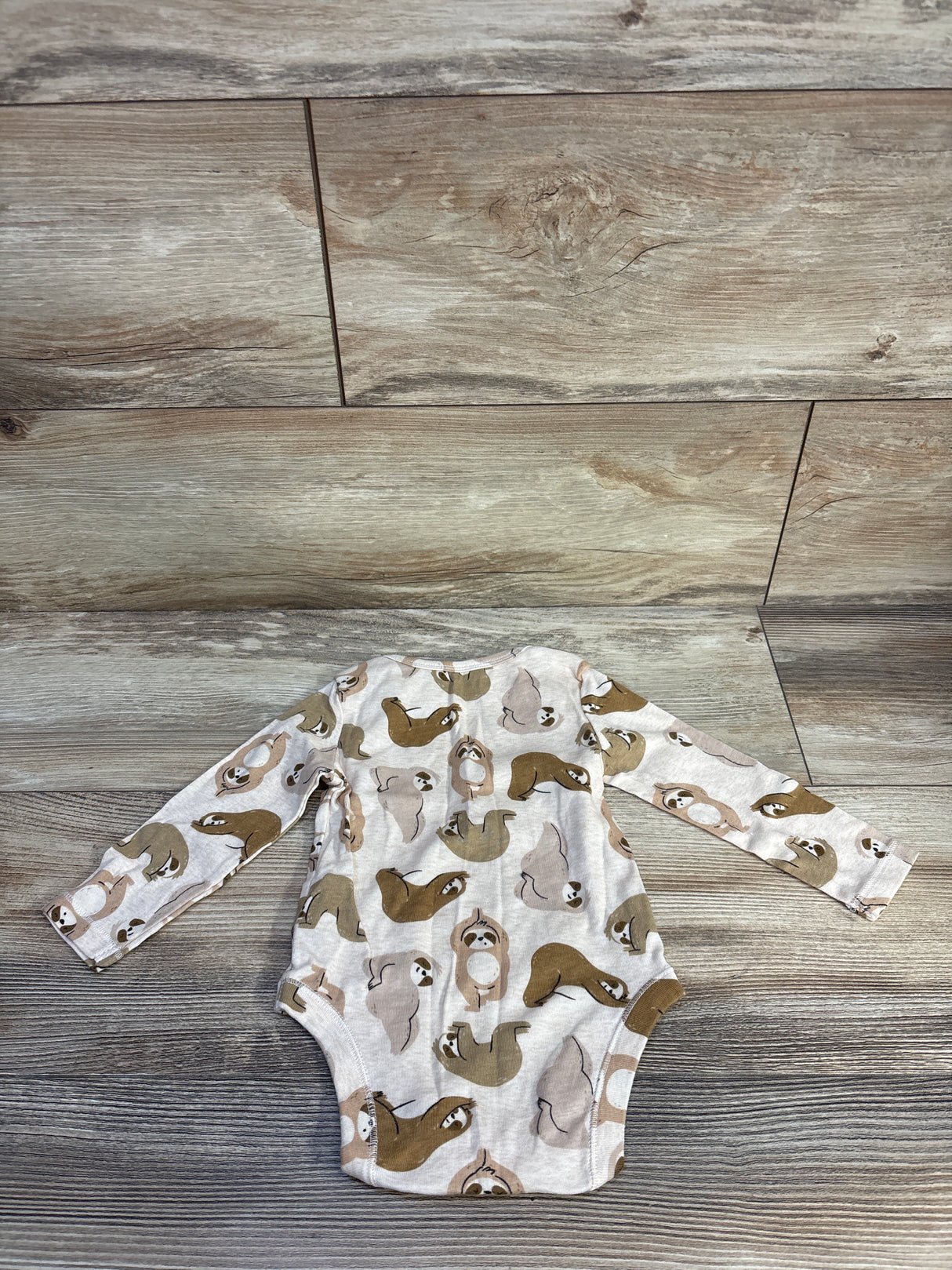 Old Navy Sloth Bodysuit Beige sz 6-12m