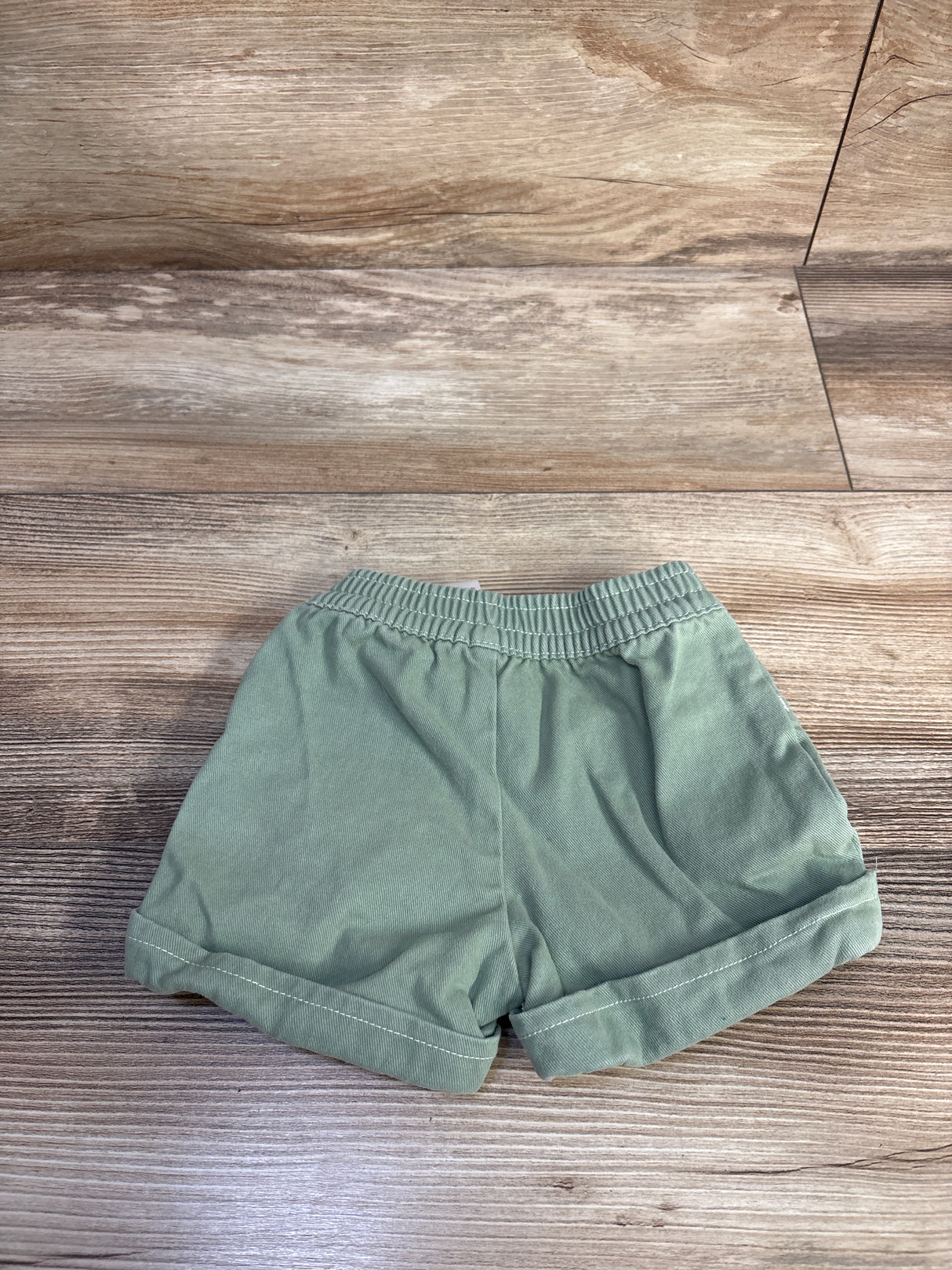 Floral Embroidered Shorts Green sz 12m