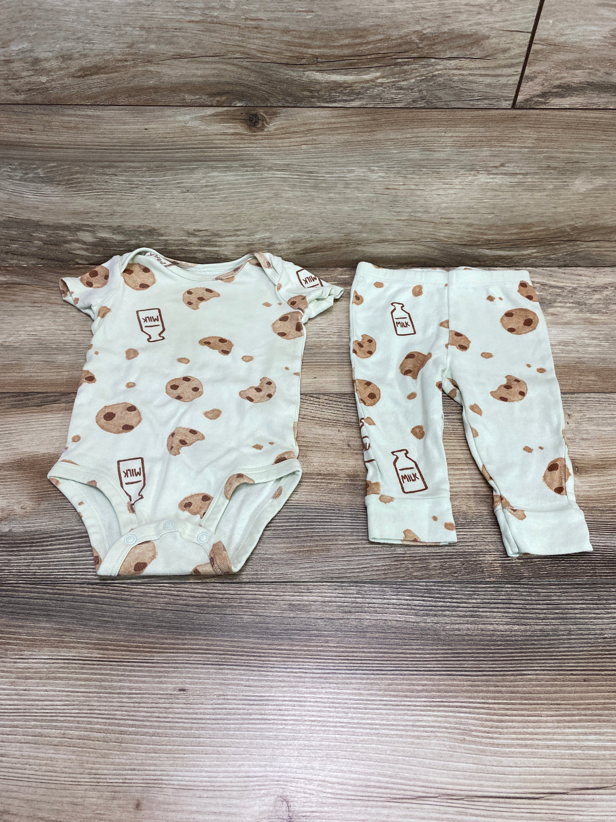 Carter's 2pc Cookies & Milk Bodysuit & Pants Green sz 9m