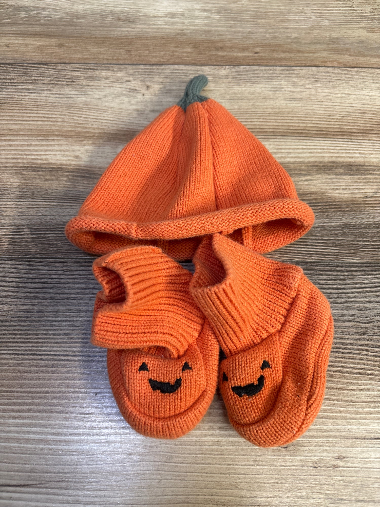 Just One You 2pc Knit Pumpkin Hat & Booties Set Orange One Size
