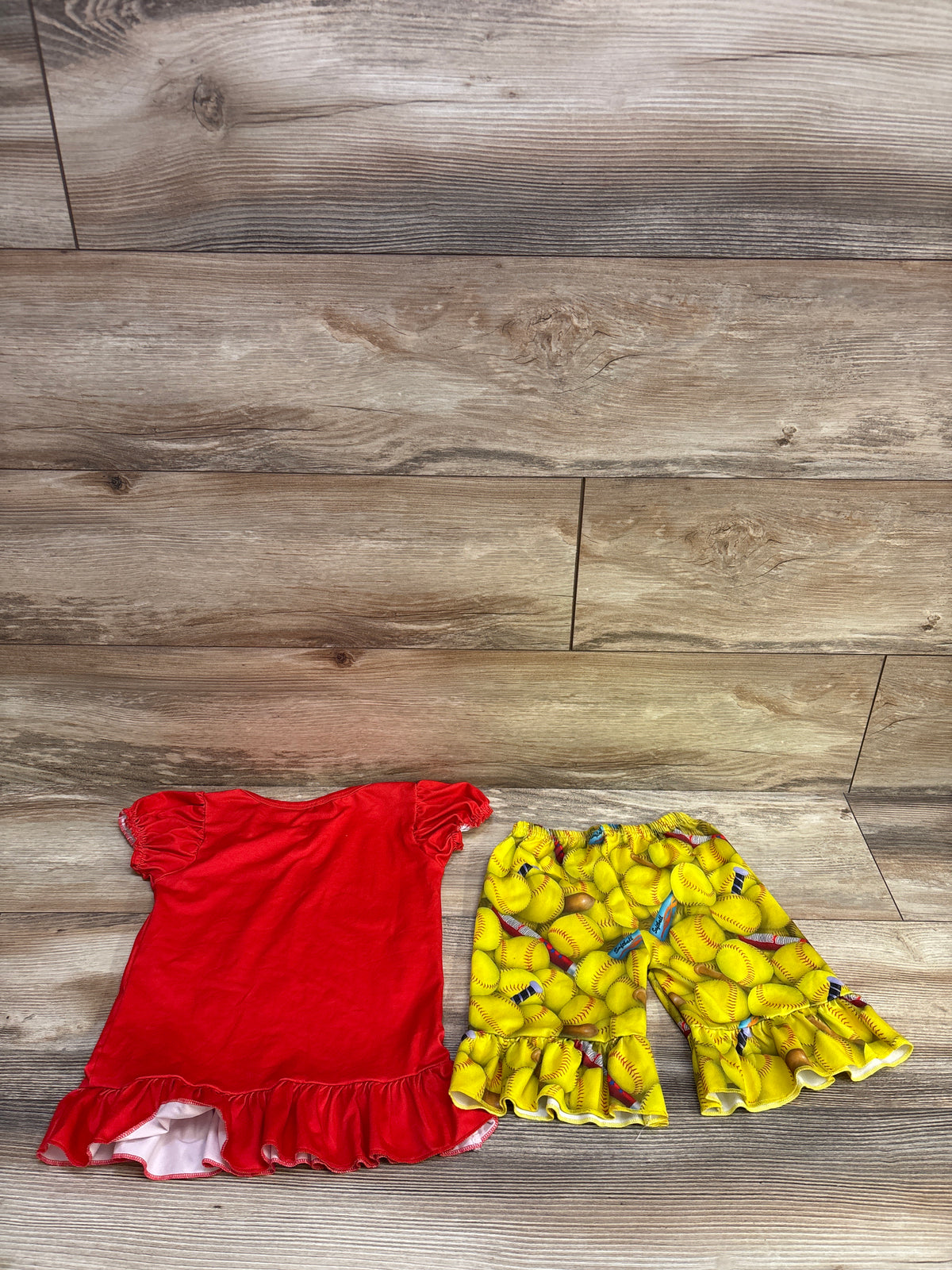 Peace Love Softball 2pc Shirt & Shorts Set Red sz 3T
