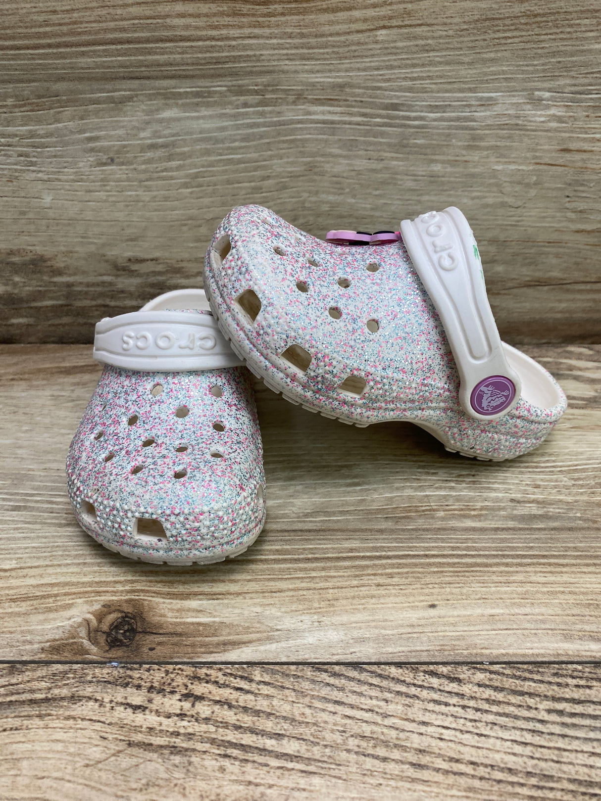 Crocs Classic Glitter Clogs With Minnie Mouse Jibbiz White Sz 7c