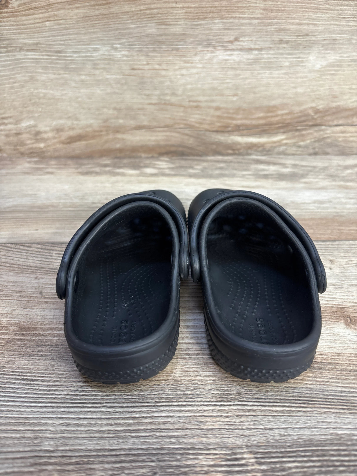 Crocs Classic Clogs Black sz 8c - Me n Mommy To Be