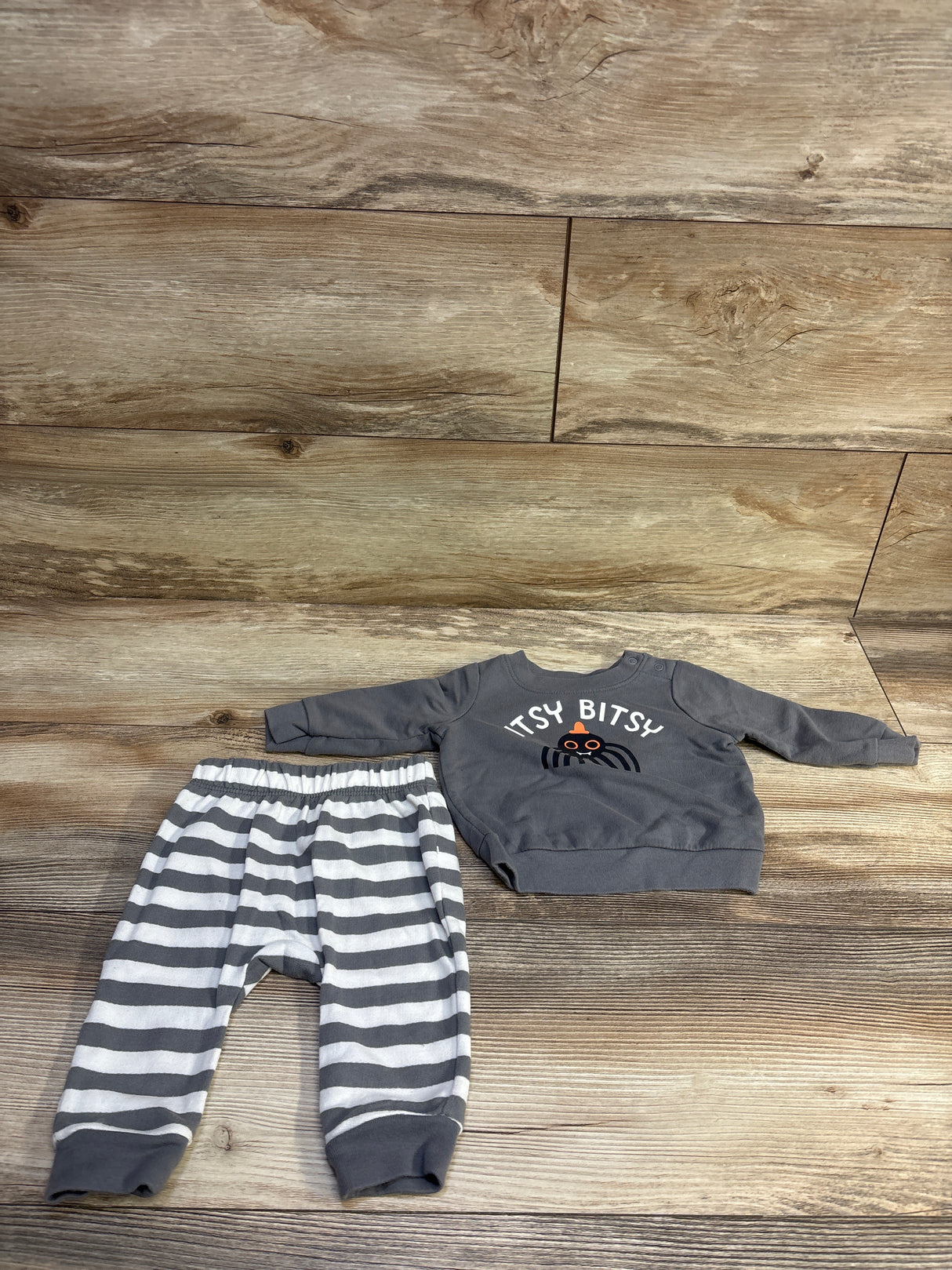Cat & Jack 2pc Itsy Bitsy Spider Sweatshirt & Joggers Set Grey sz 3-6m
