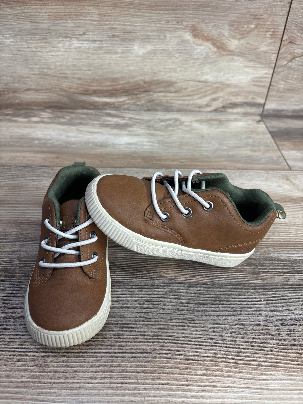 Carter's Alva Sneakers Brown sz 8c