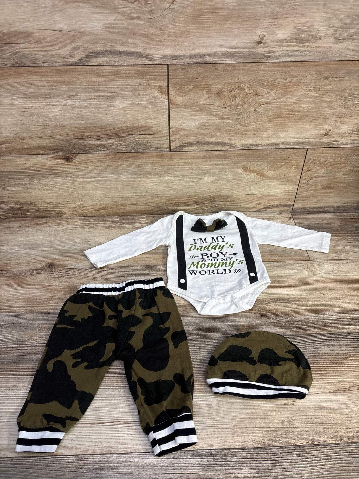 KIMI BEAR 3pc Daddy's Boy, Mommy's World Set White sz 0-3m