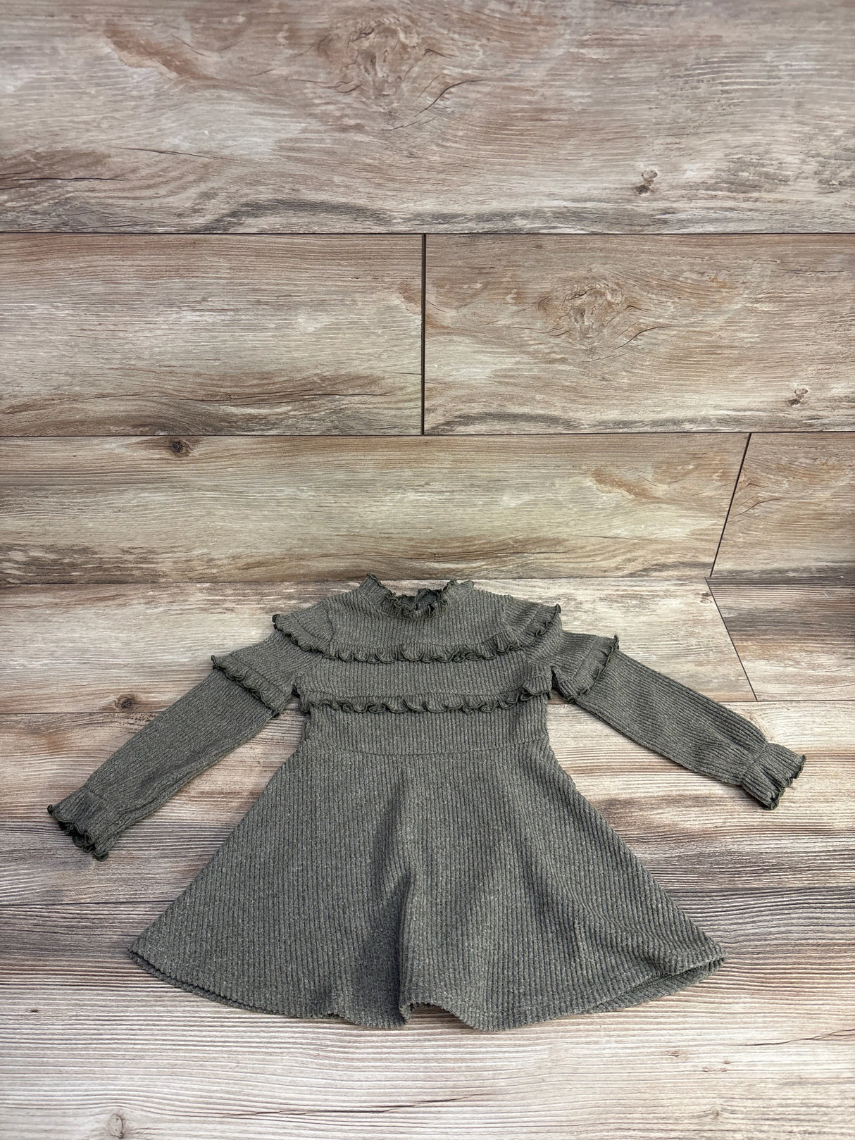 Art Class Ribbed Ruffled Dress Olive sz 18m