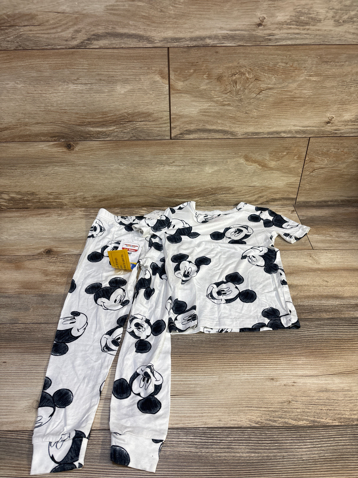 NEW Disney Junior Mickey 2pc Short Sleeve Viscose Snug Fit Pajama Set White sz 5T