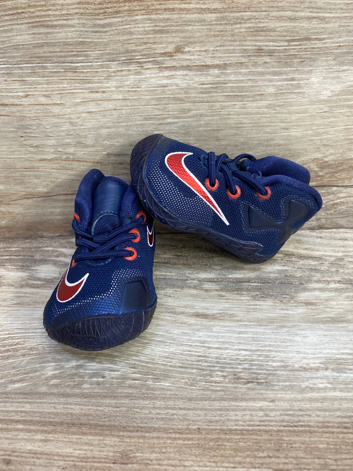 Nike Lebron XIII CBV Sneakers Navy 2c