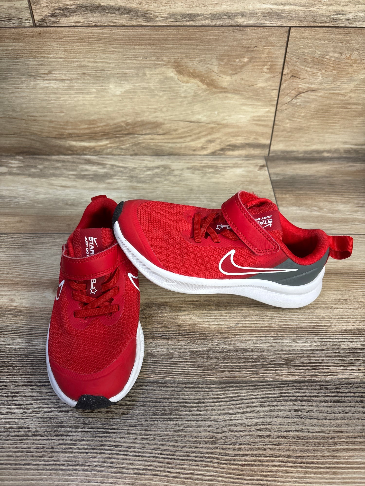 Nike Star Runner 3 PS 'University Red' Sneakers sz 12.5c