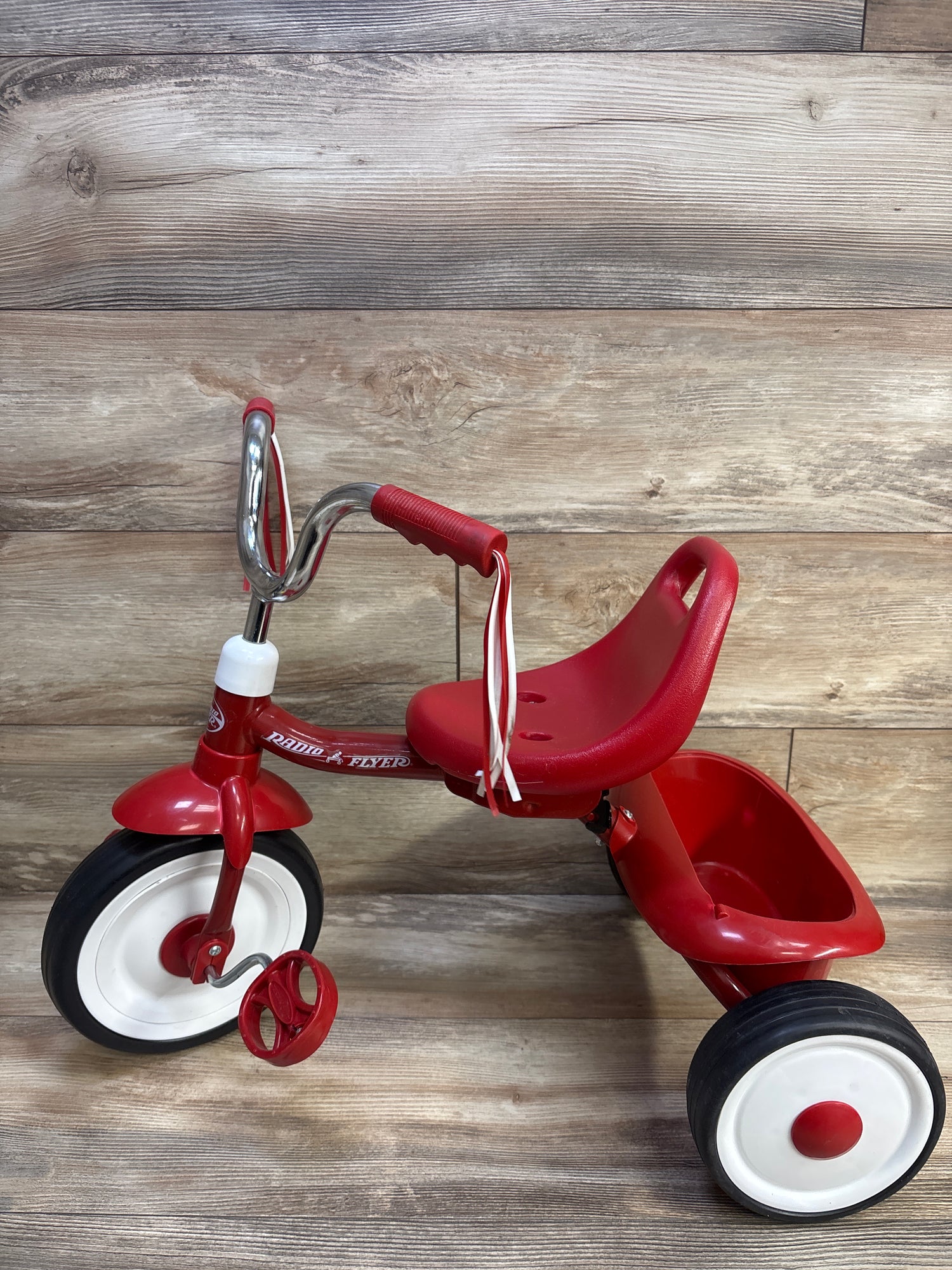 Radio Flyer Ready to Ride Folding Trike Red