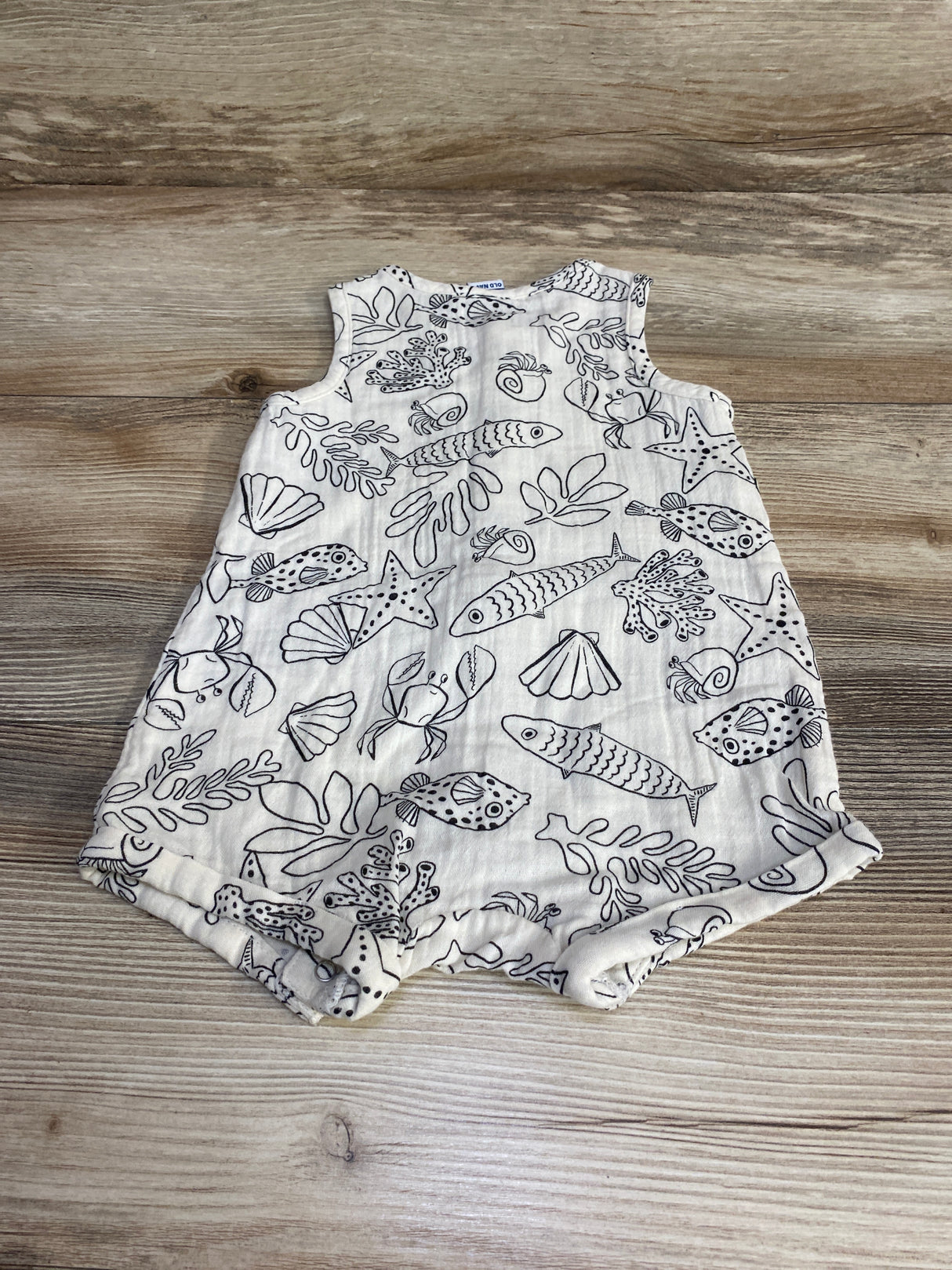 Old Navy Henley Sea Animals Romper Cream sz 3-6m