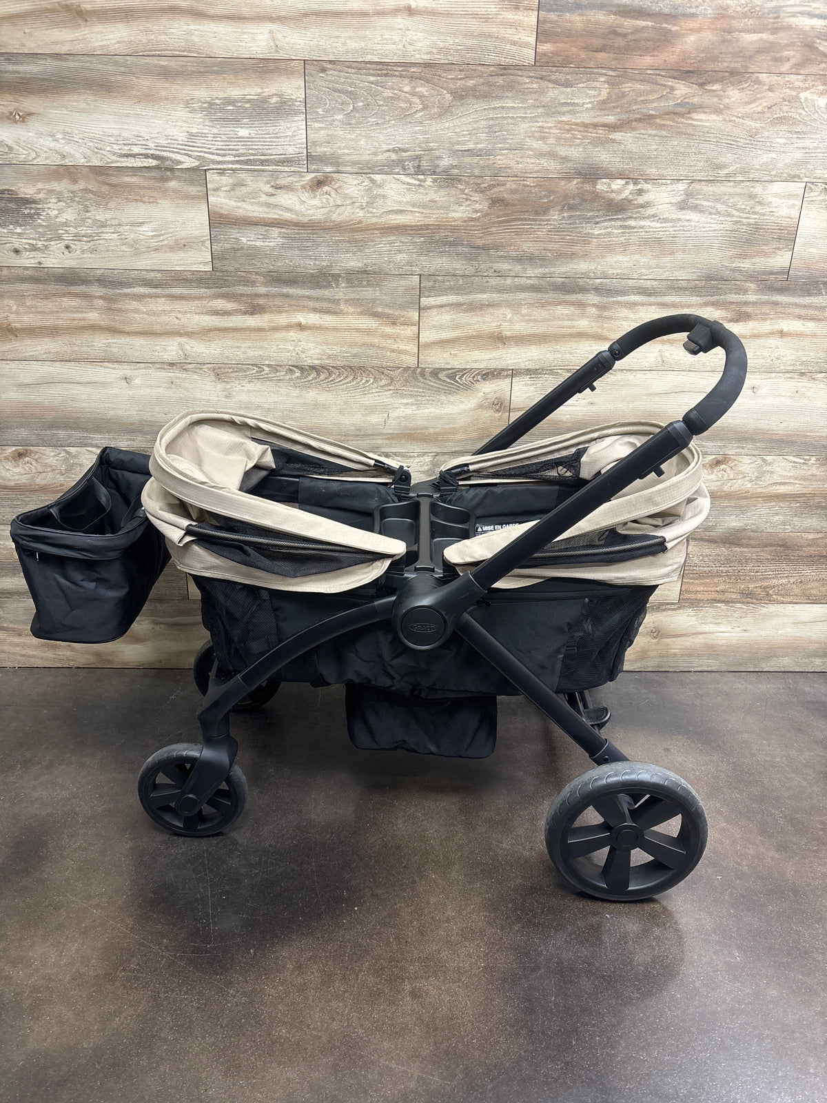 Graco Ready2Roll Stroller Wagon- Pinnacle