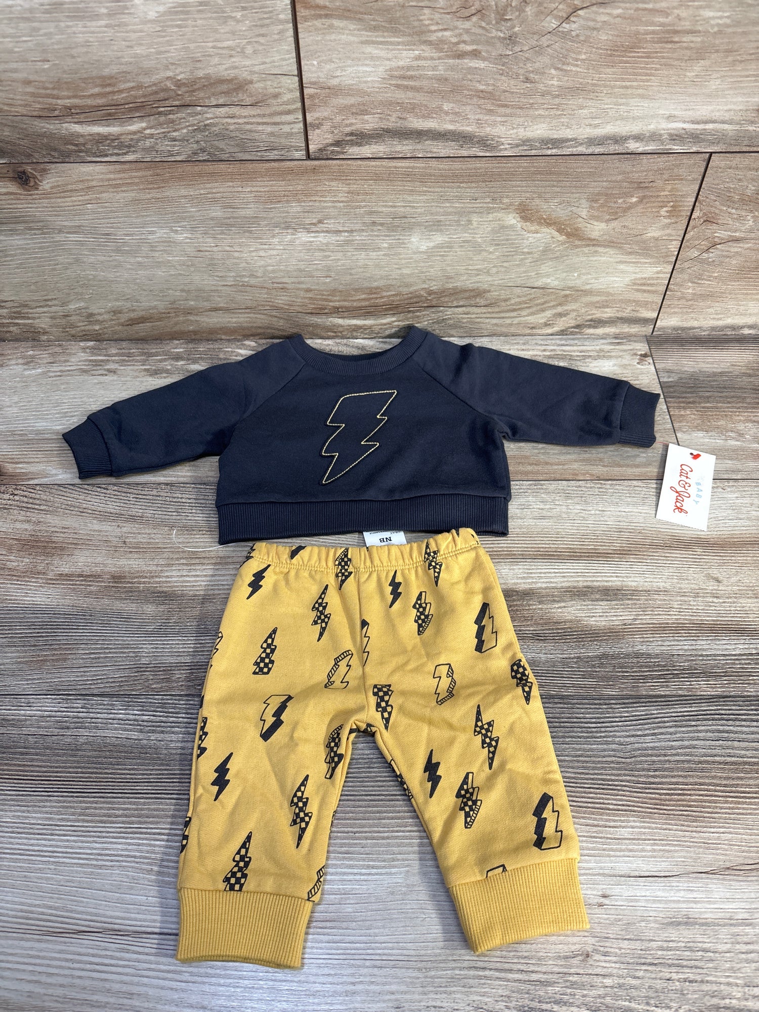 NEW Cat & Jack 2pc Lightning Sweatshirt & Jogger Set Grey sz Newborn