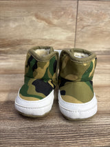 NEW Mossy Oak Camo Faux Fur Lined Crib Booties Green sz 1/2c