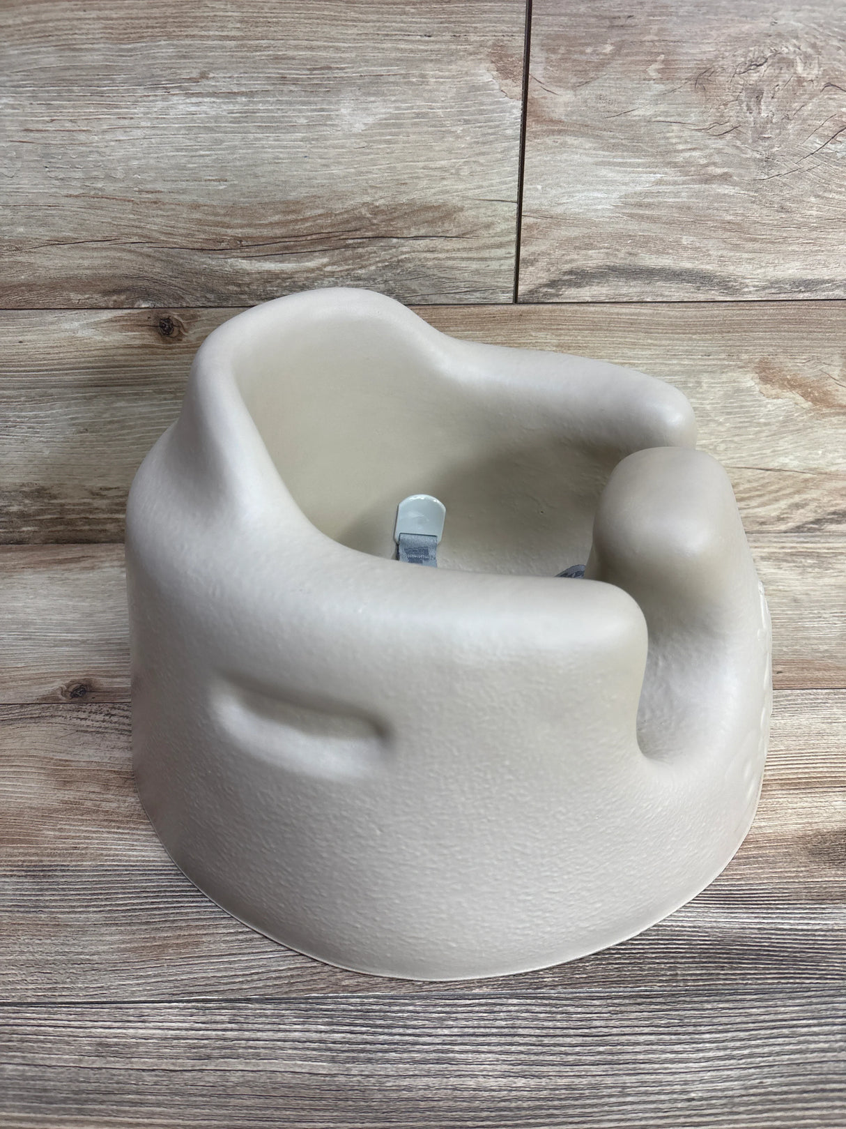 Bumbo Floor Seat in Taupe
