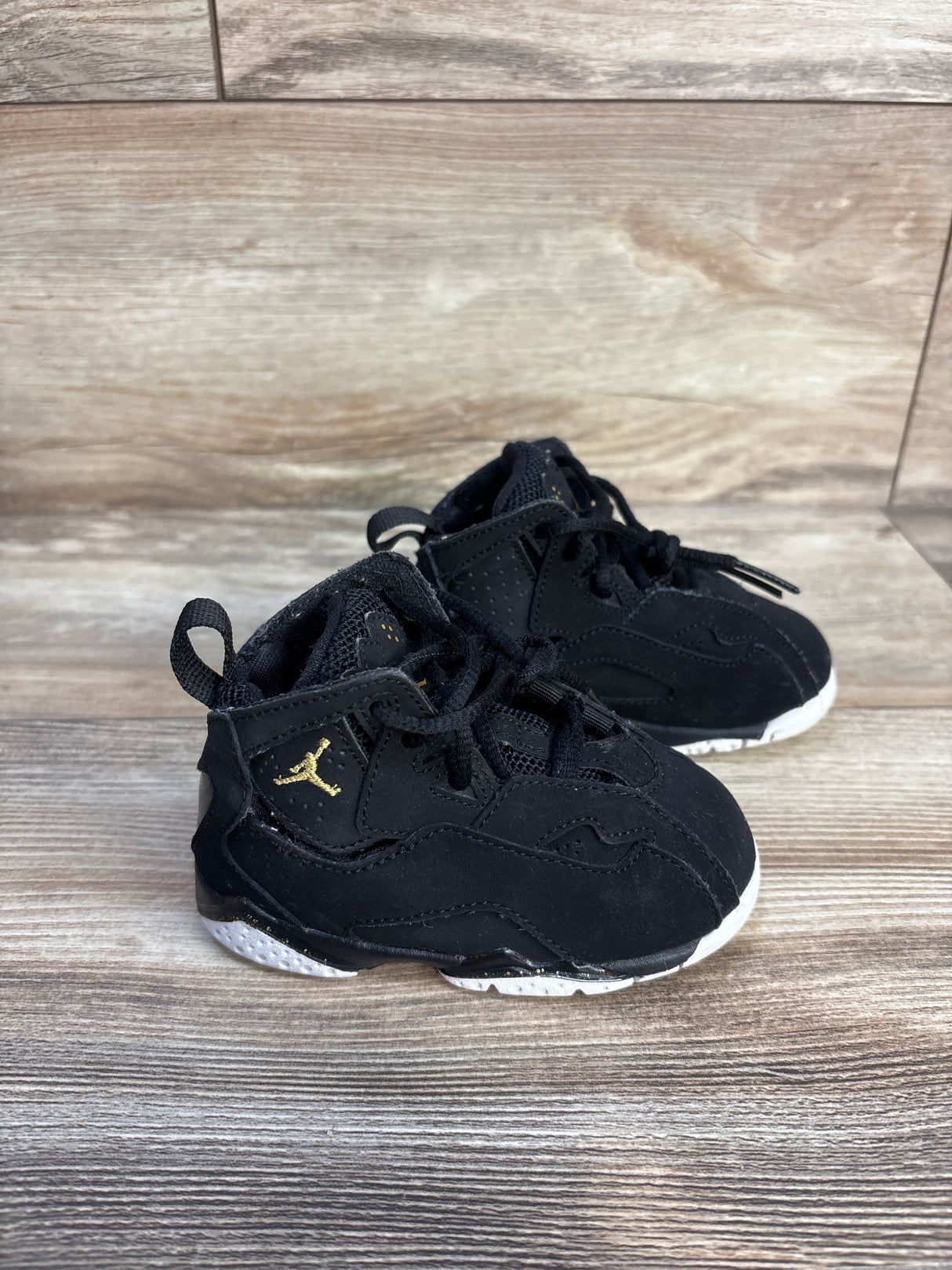 Air Jordan True Flight BT 'Black' Sneakers sz 6c