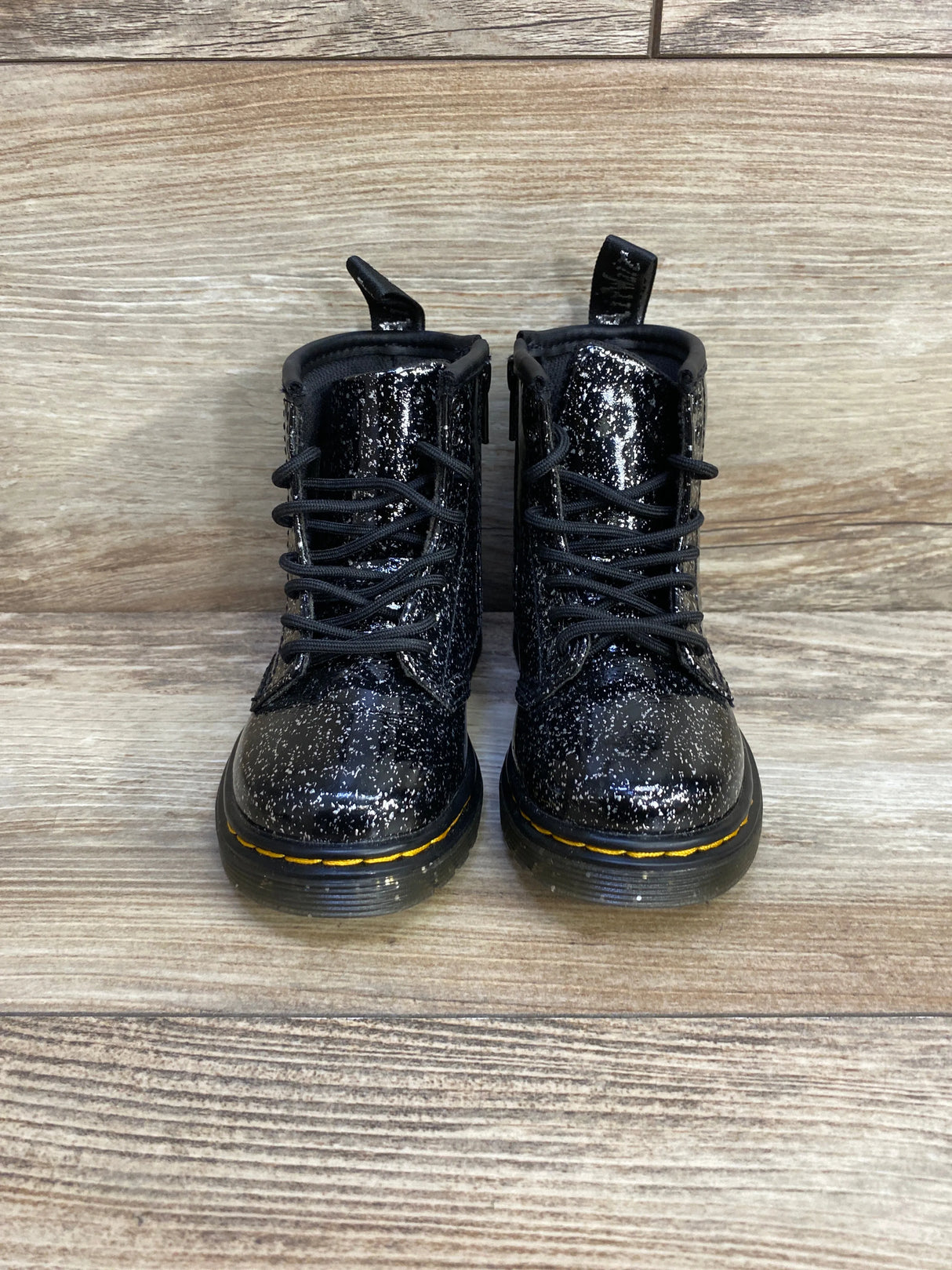 Dr. Martens 1460 Lace Up Boots in Black Cosmic Glitter sz 7c