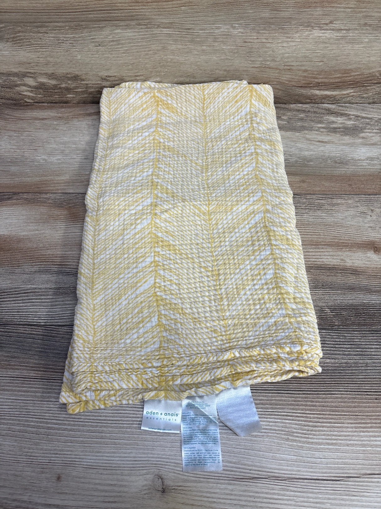 Aden + Anais Muslin Swaddle Blanket Yellow - Me n Mommy To Be