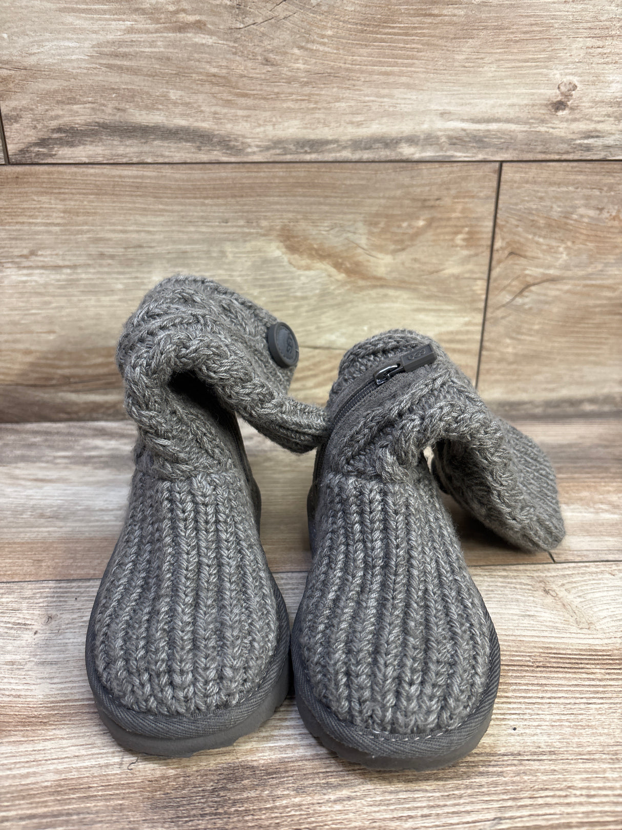 UGG Braided Knit Boots Grey sz 8c