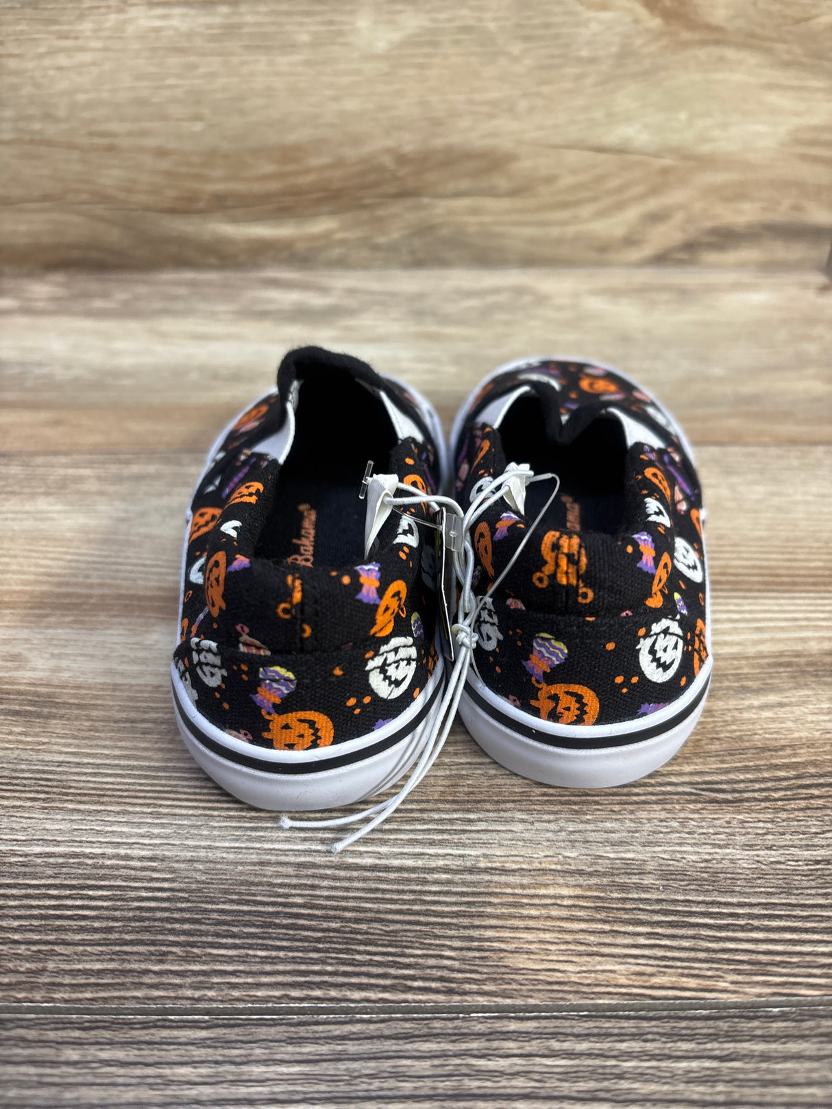 NEW Tommy Bahama Glow in The Dark Halloween Sneakers Black sz 9c