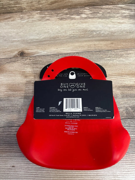 Red silicone baby bib with adjustable neck, food-grade & dishwasher safe, for infants 0+