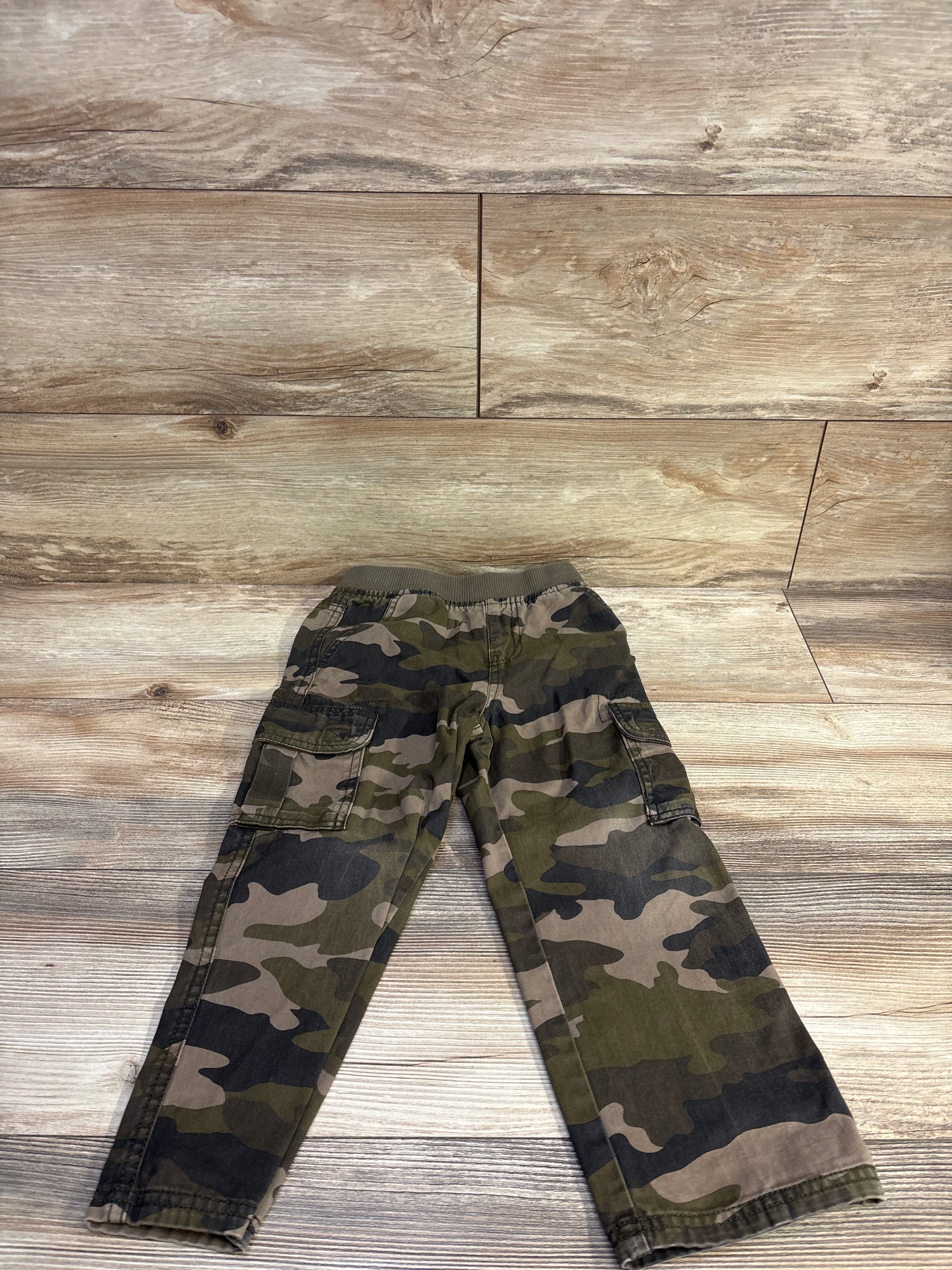 Children's Place Pull On Camo Cargo Pants Green sz 4T