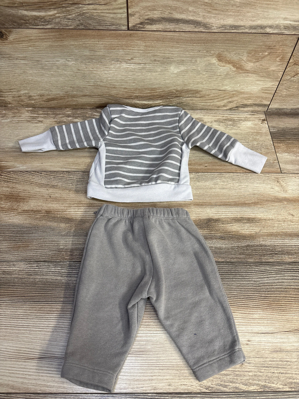 Hanes 2pc Striped Shirt & Jogger Set Grey sz 0-6m