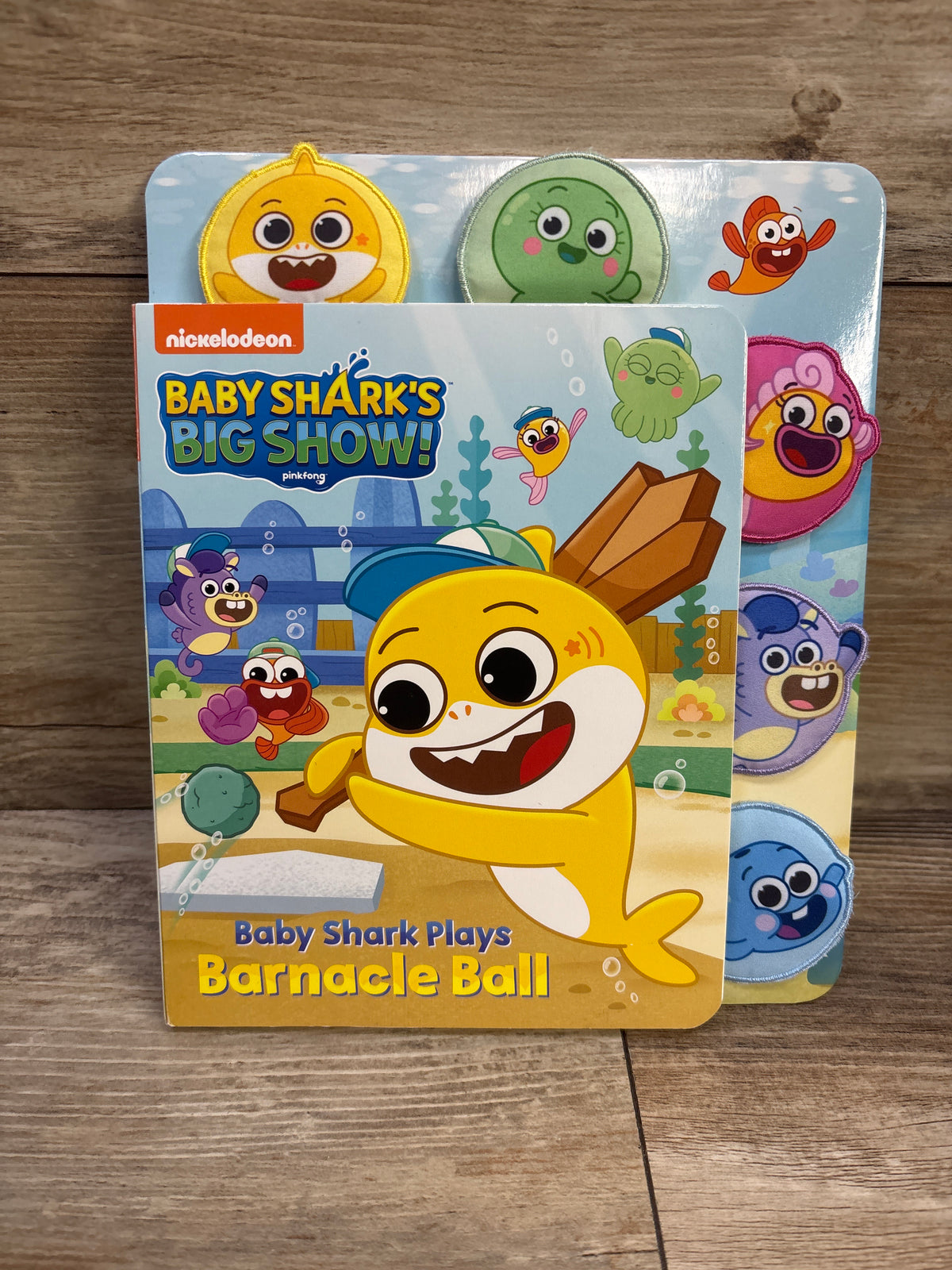 Baby Shark Plays Barnacle Ball Board Book