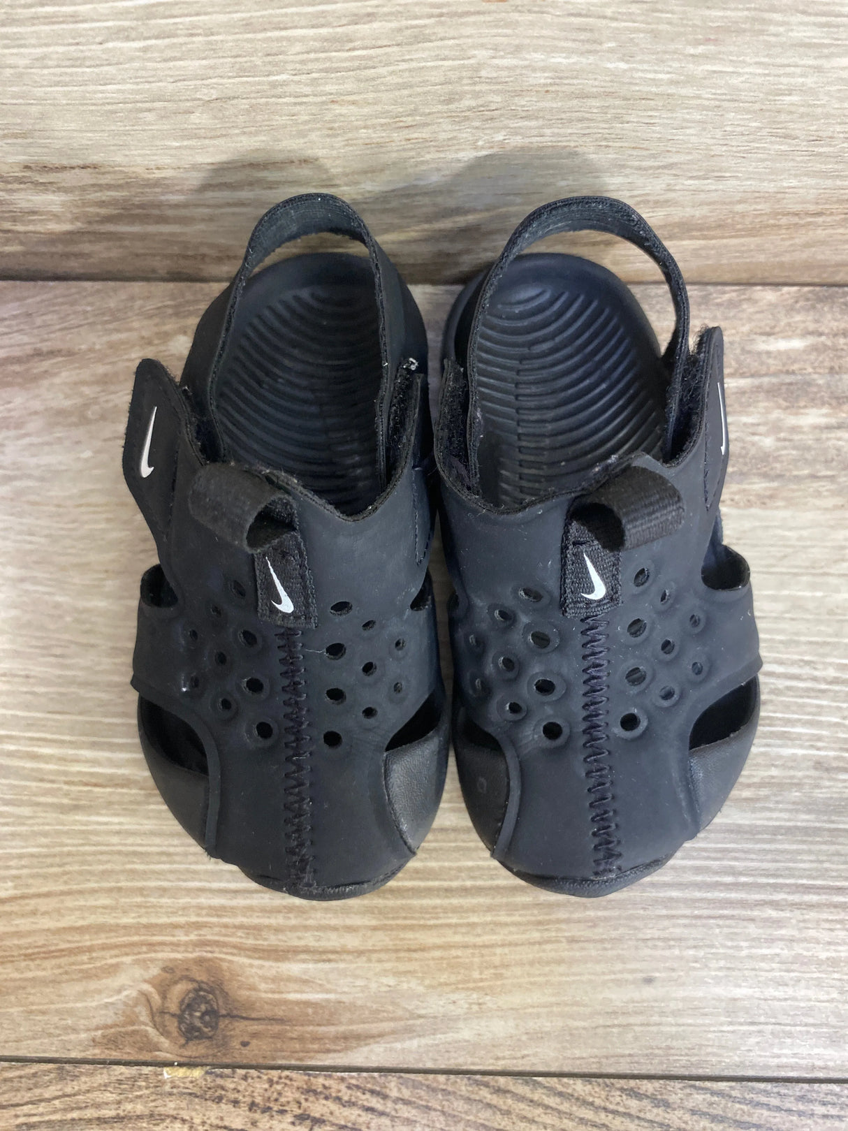 Nike Sunray Protect 2 Sandals sz 4c