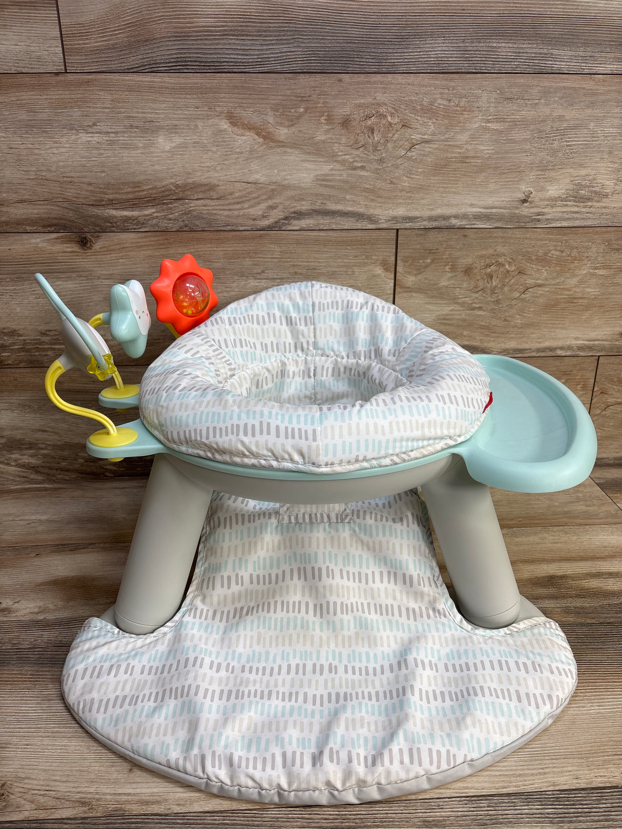 Skip Hop Silver Lining Cloud 2-in-1 Sit-Up Chair & Activity Seat, White/Blue