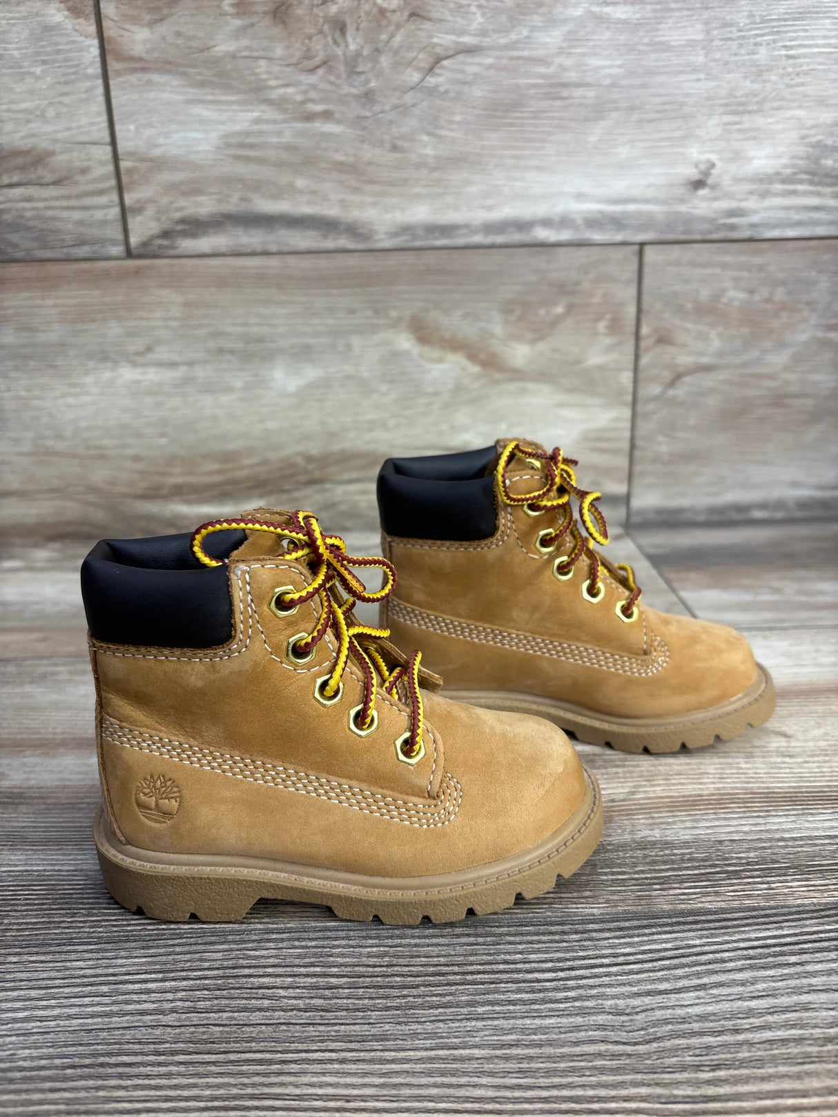 Timberland 6" Premium Waterproof Boots, Tan sz 6c