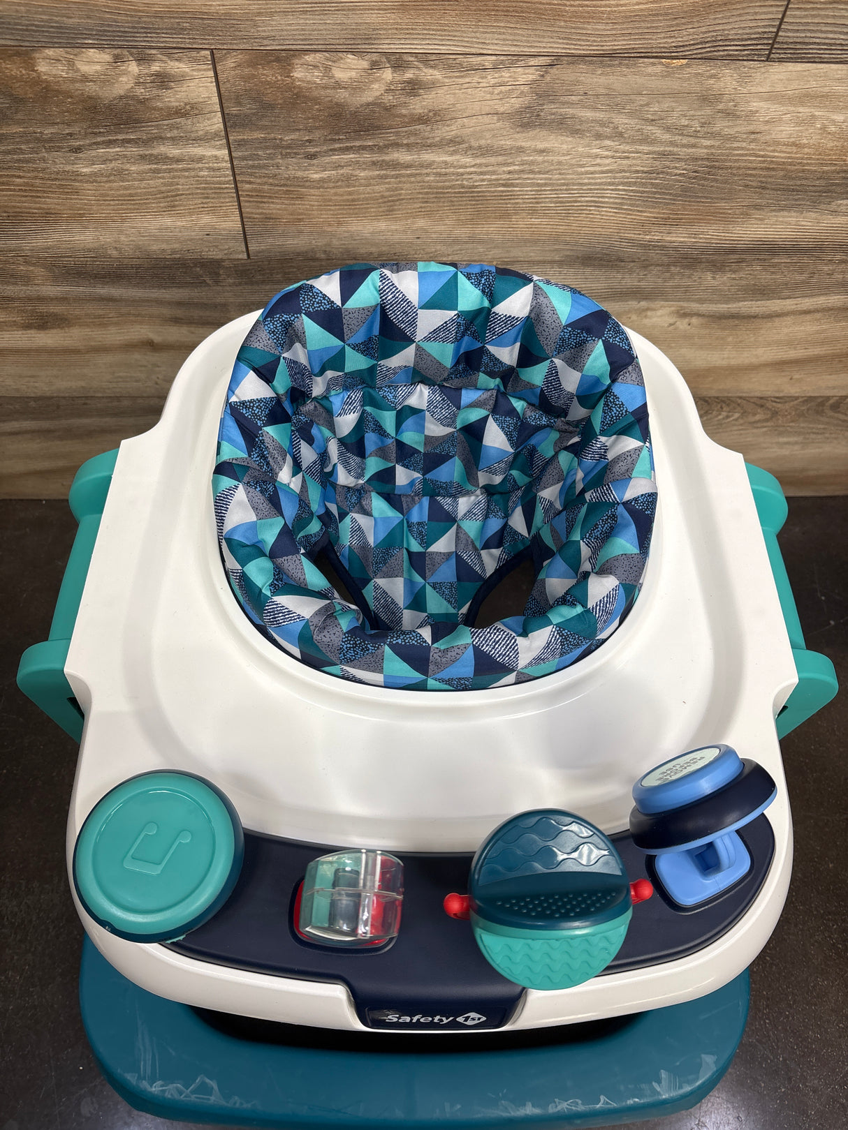 Safety 1st Ready, Set, Walk! DX Developmental Baby Walker in Kinsale
