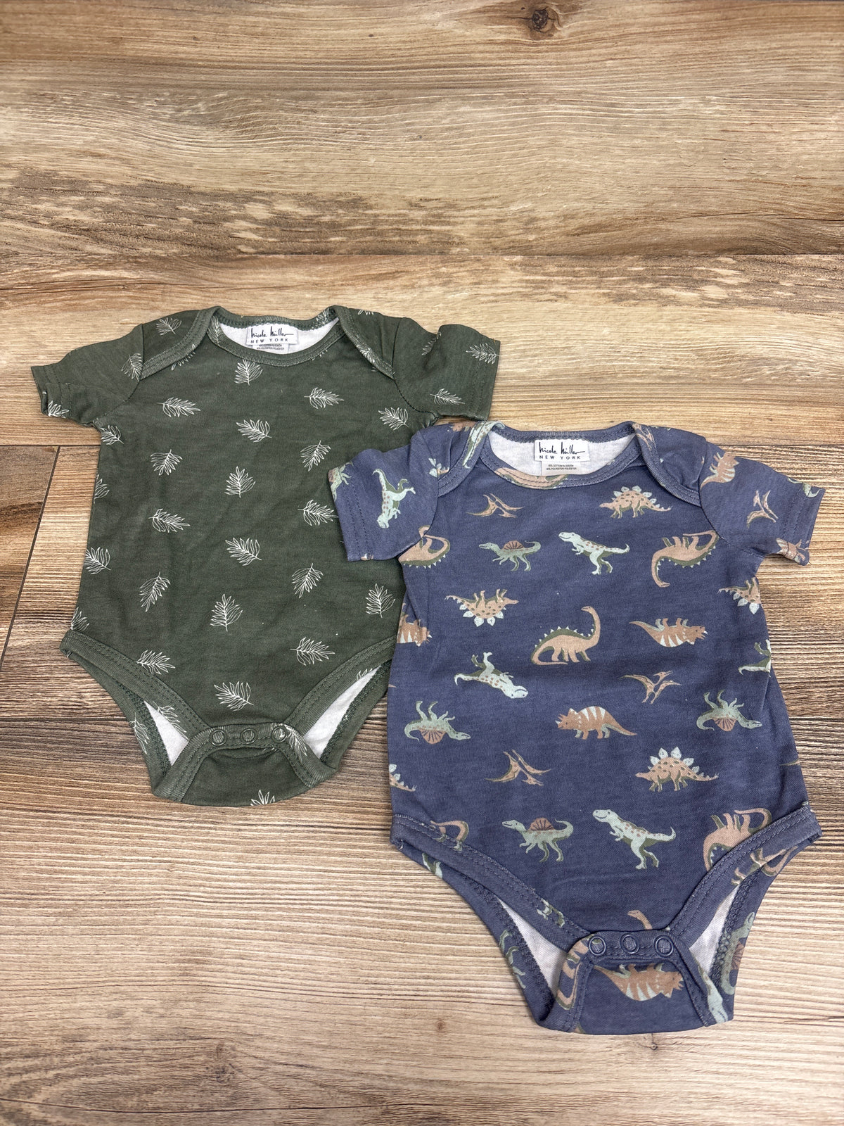 Nicole Miller 2pk Bodysuits Green sz 3/6m