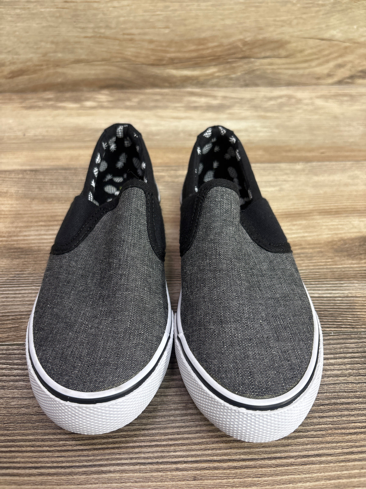 Cat & Jack Canvas Slip-On Sneakers Grey sz 13c