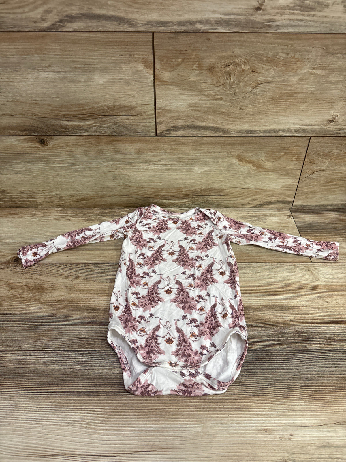 Kate Quinn Long Sleeve Bamboo Bodysuit White sz 6-12m
