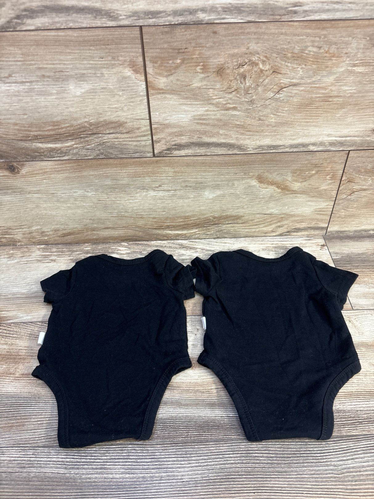 Shein 2pk Bear Bodysuits Black sz 1-3m
