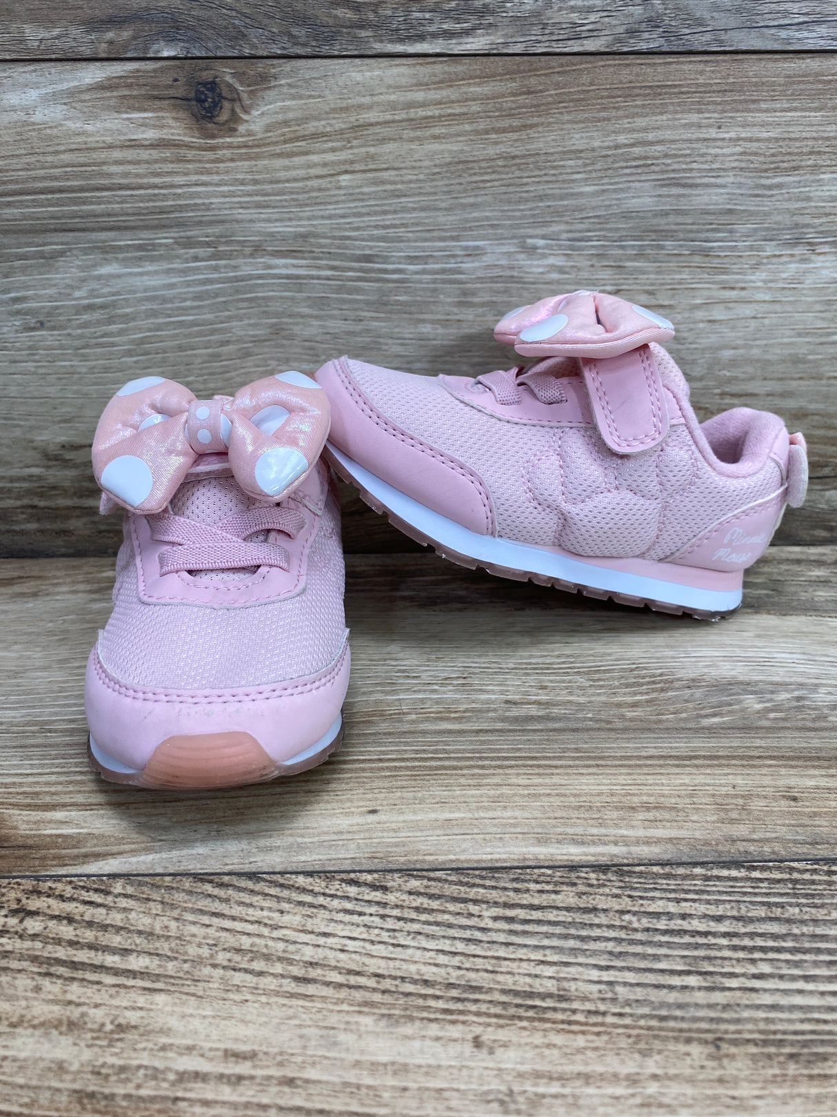 Tucker + Tate x Disney Minnie Mouse Bow Sneaker Pink Sz 9c