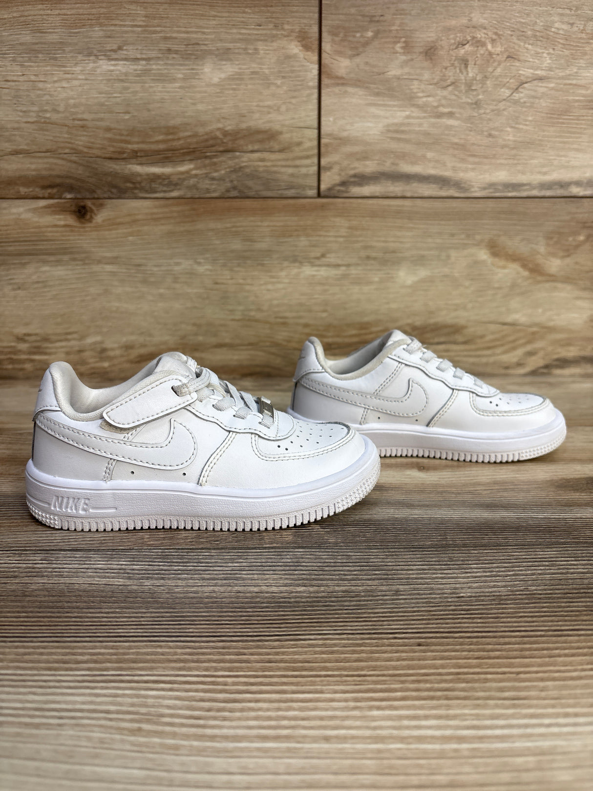 Nike Toddler Force 1 Low EasyOn White sz 10c