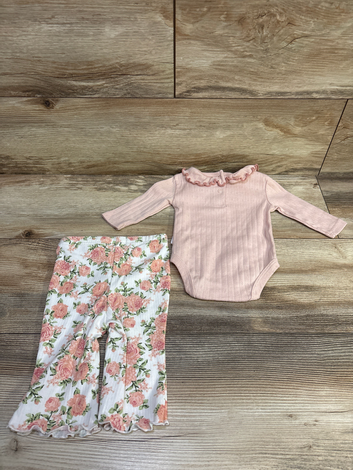 Tahari Baby 2pc Pointelle Knit Bodysuit & Pants Set Pink sz 0/3m
