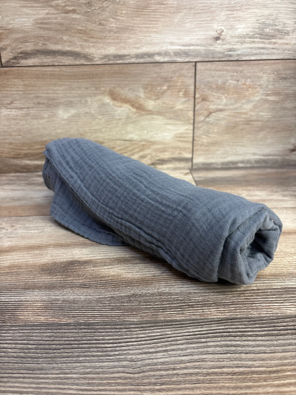 Cloud Island Muslin Swaddle Blanket, Grey