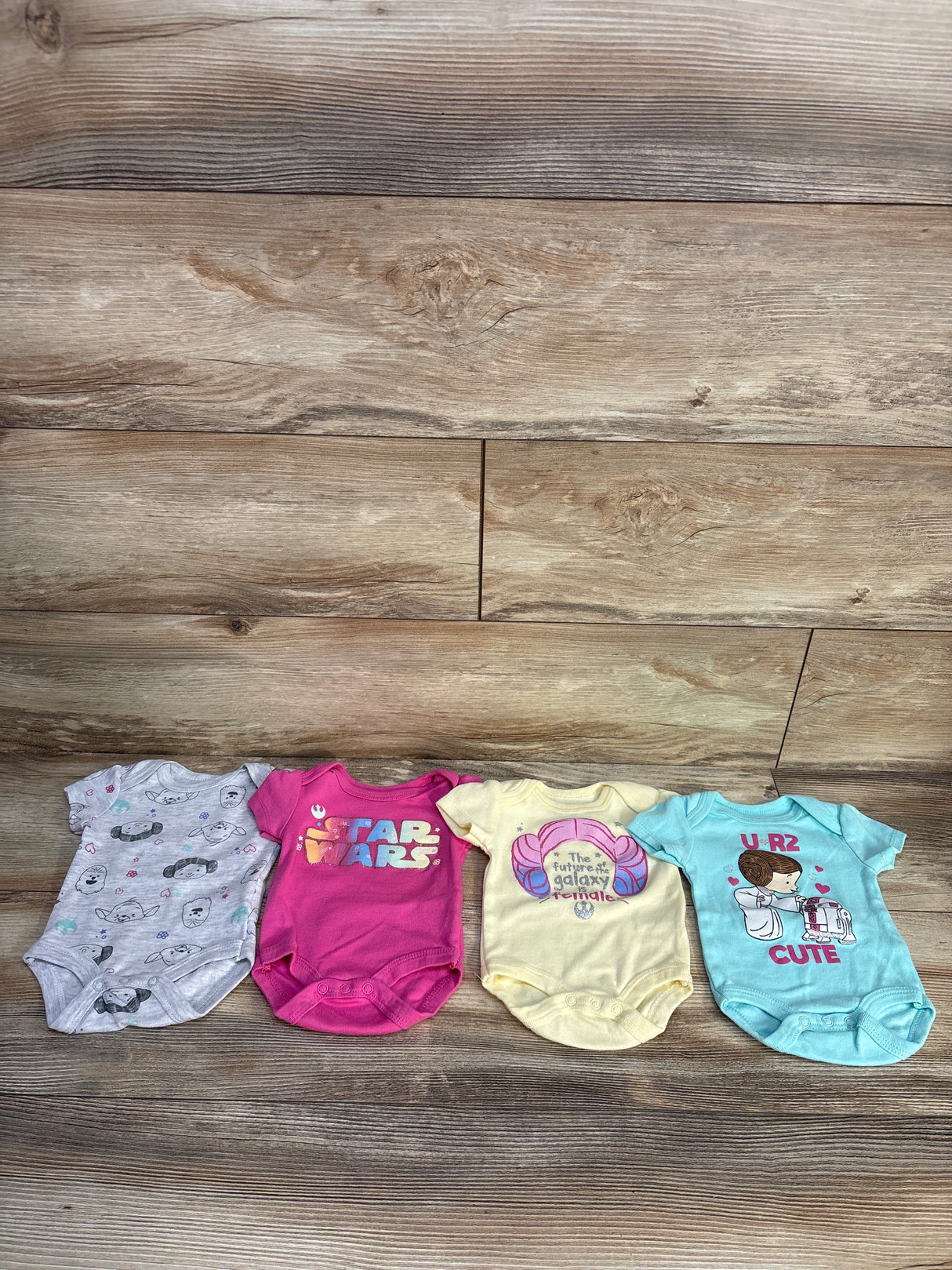 Happy Threads x Star Wars 4pk Bodysuits Pink sz 0-3m