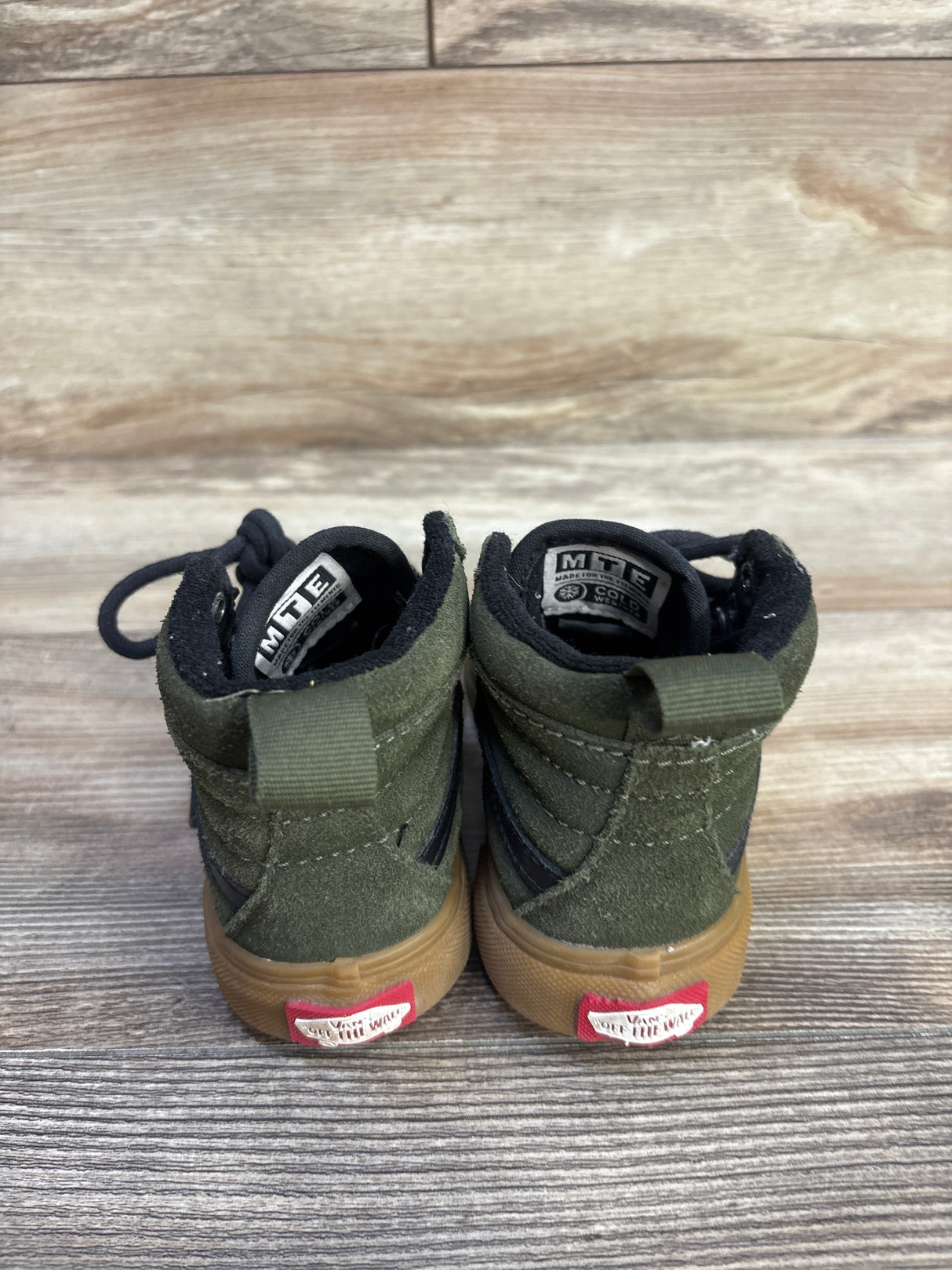 Vans Sk8-Hi Zip MTE Sneakers Olive Green sz 10.5c