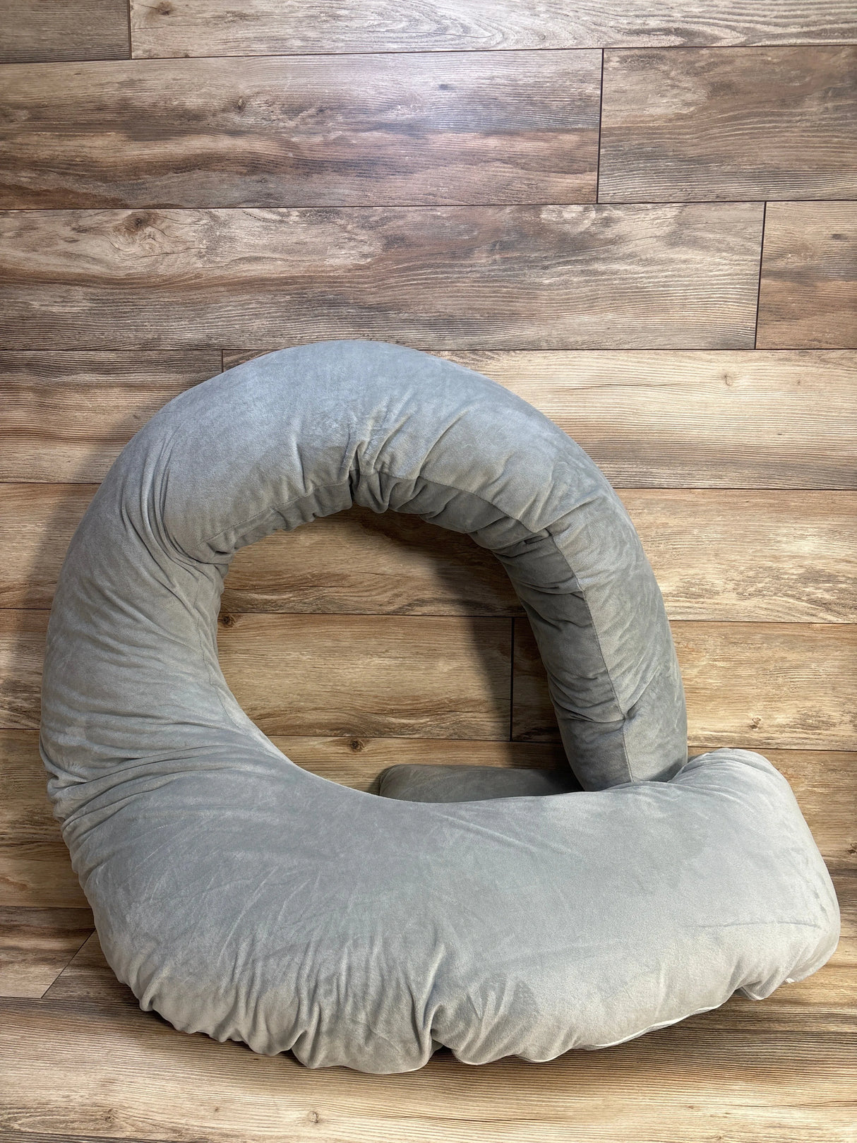Queen Rose Classic U-Shaped Pregnancy Pillow, Grey