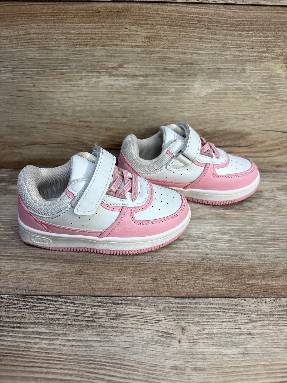 Ecko Girls Running Sneakers Pink/White sz 7c - Me n Mommy To Be
