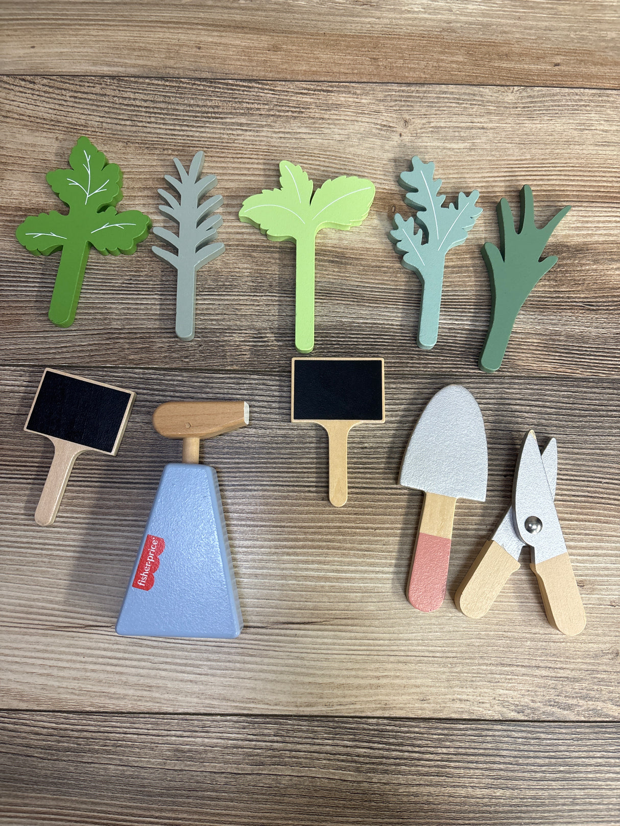 Fisher-Price Wooden Herb Garden & Tools Set 12pc