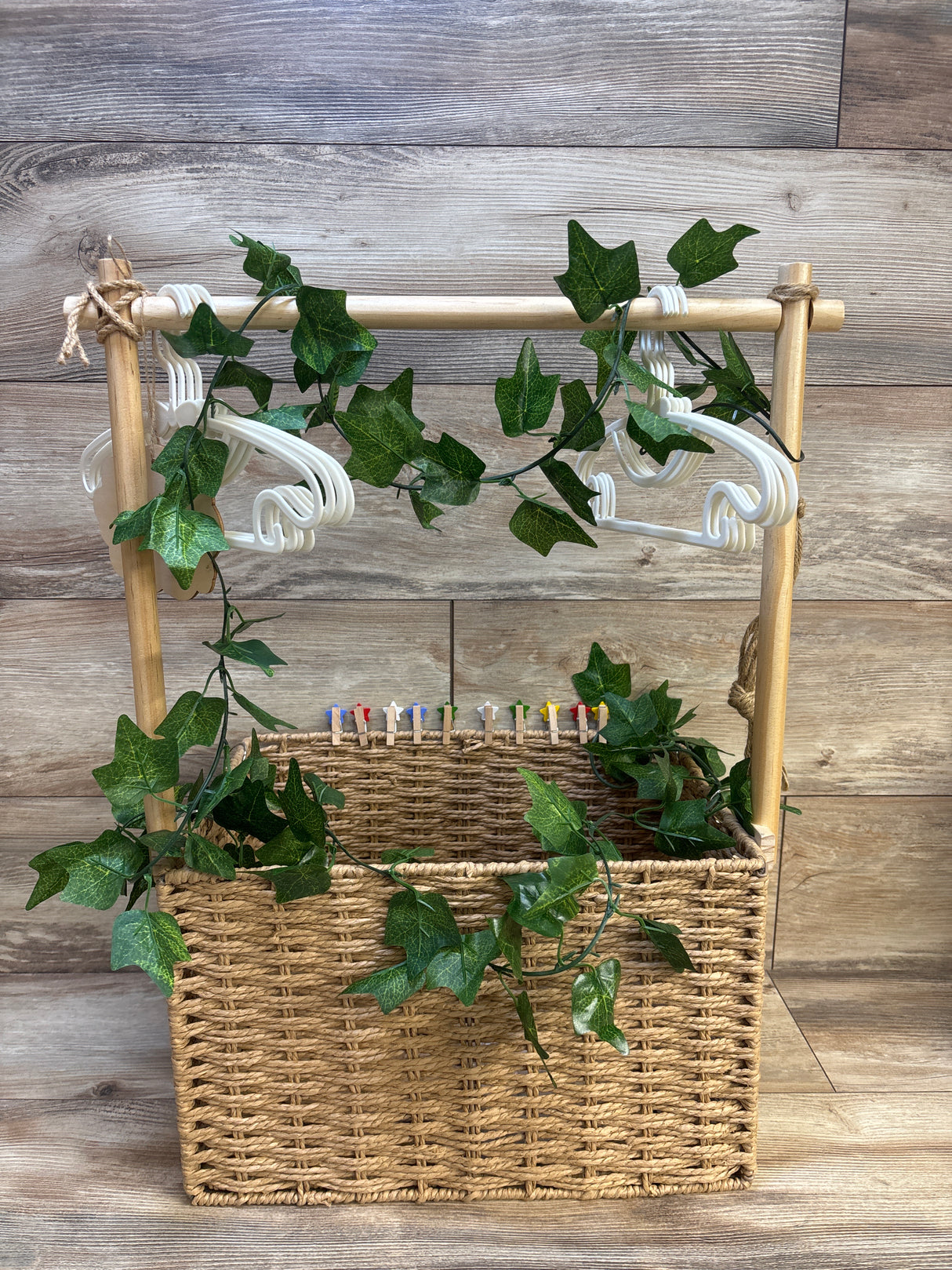 NWOT Juexica Baby Shower Crate Closet Wicker Welcome Box