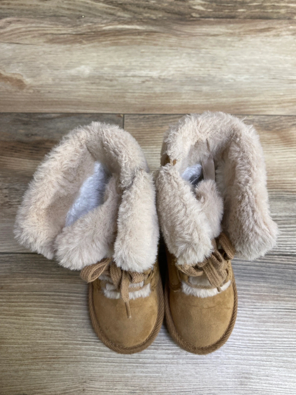 Old Navy Faux-Suede Lace-Up Boots Tan sz 6c