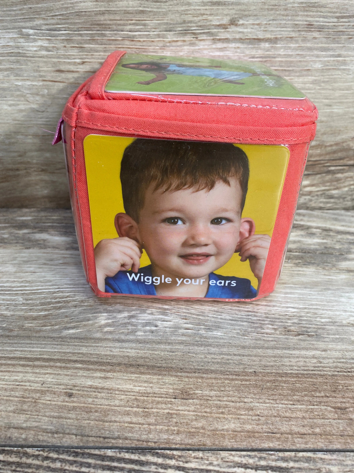 Lovevery Soft Photo Cube